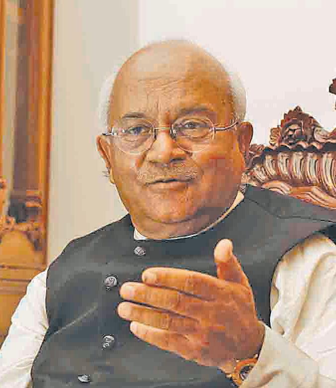 आने वाली पीढ़ियां भी ओशो में रुचि लेंगी